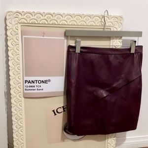 Burgundy Faux leather mini skirt